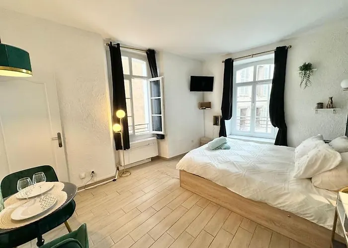 Apartman Place Malespine Proche Port Vauban Antibes